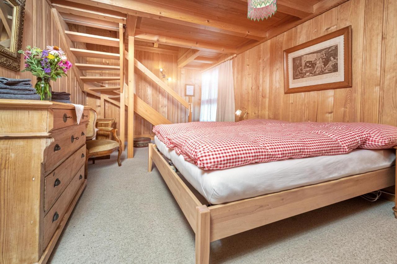 Bnb Deheimelig Huttwil Bagian luar foto