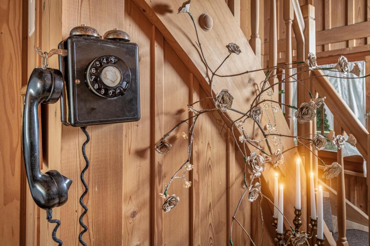 Bnb Deheimelig Huttwil Bagian luar foto